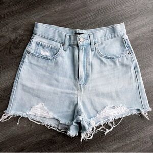 Uniqlo high waisted light wash denim shorts